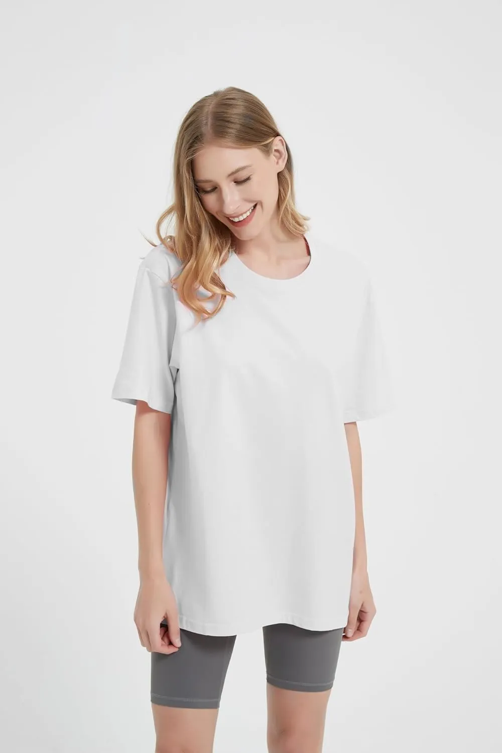 Womens Oversized Boyfriend Tee Shirts Short Sleeve Trendy Crew Neck Loose Workout Tee Casual Summer Tops Cotton