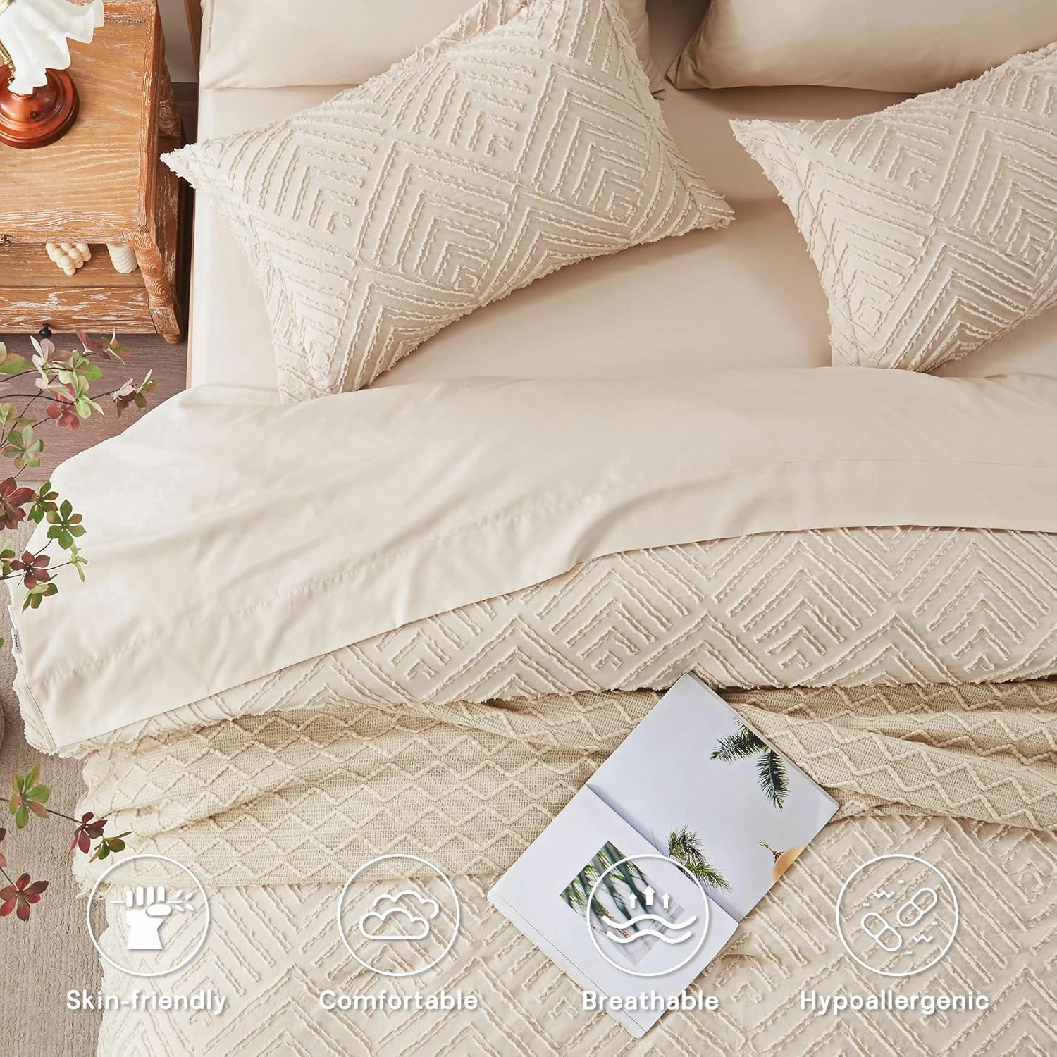 Zzlpp Queen Bed Set 7 Pieces, Beige Tufted Comforter Set with Sheets, All Season Boho Bed in a Bag with 1 Comforter, 2 Pillow Shams, 2 Pillowcases, 1 Flat Sheet, 1 Fitted Sheet